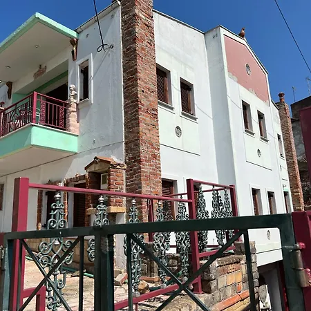 C.1 Elia Old_town